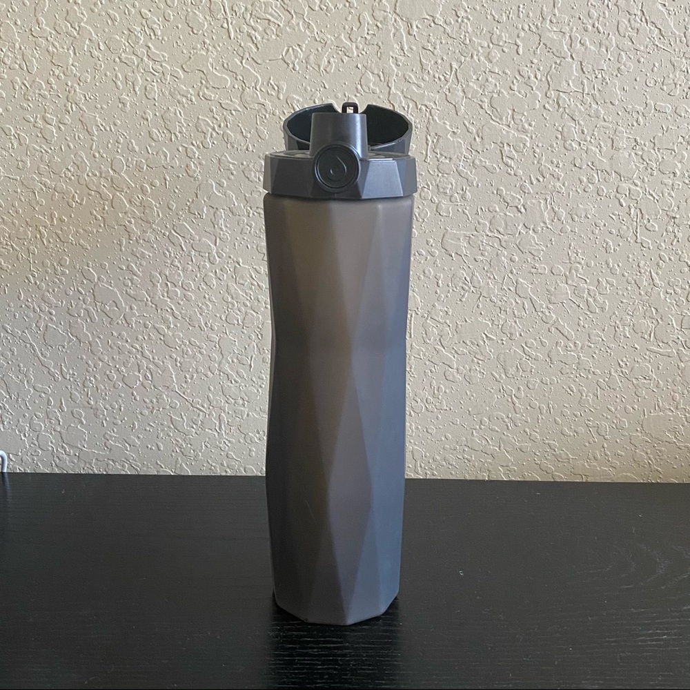 Hidrate Spark Smart Water Bottle